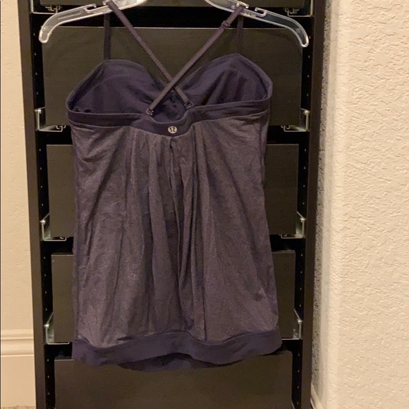 Workout top lulu lemon - Picture 2 of 4